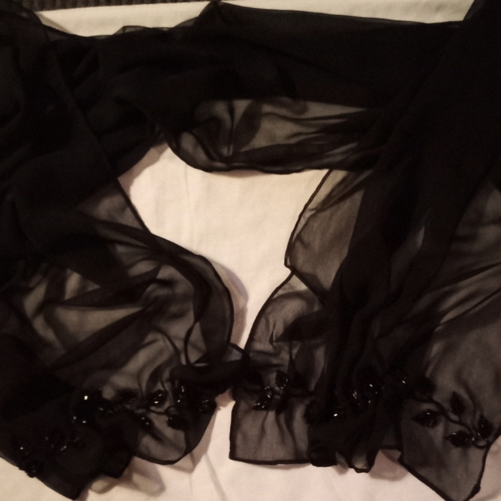 Sheer scarf